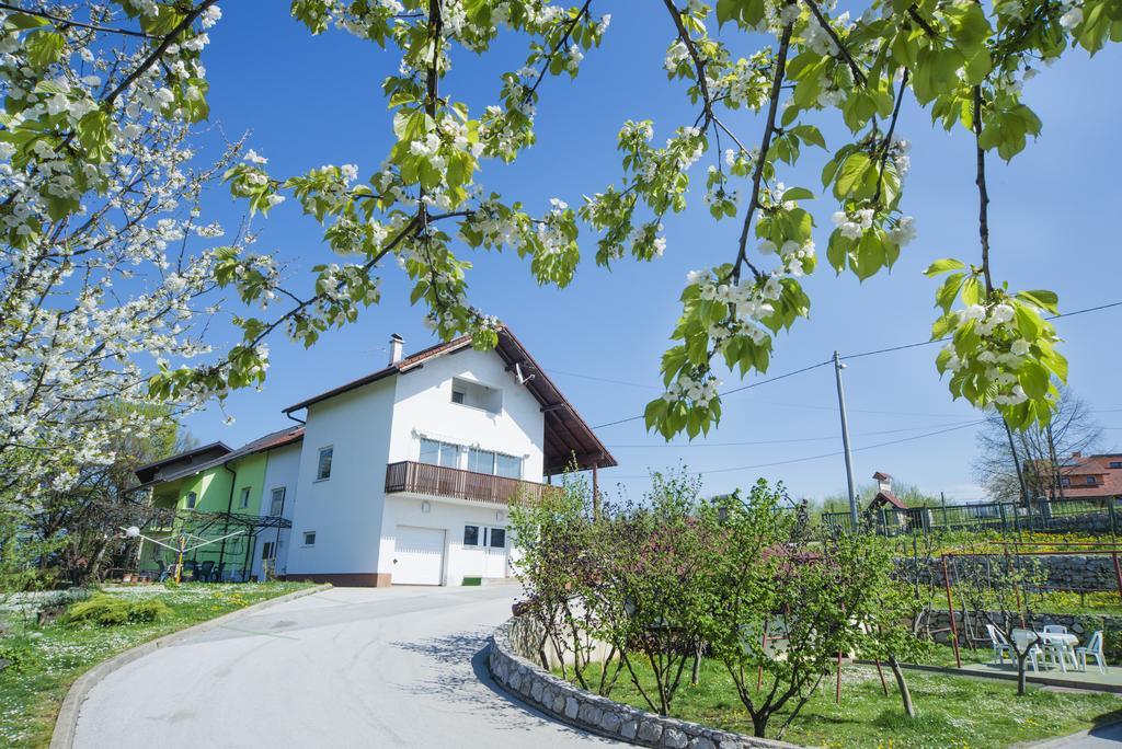 Apartment Bastaja Slunj Buitenkant foto